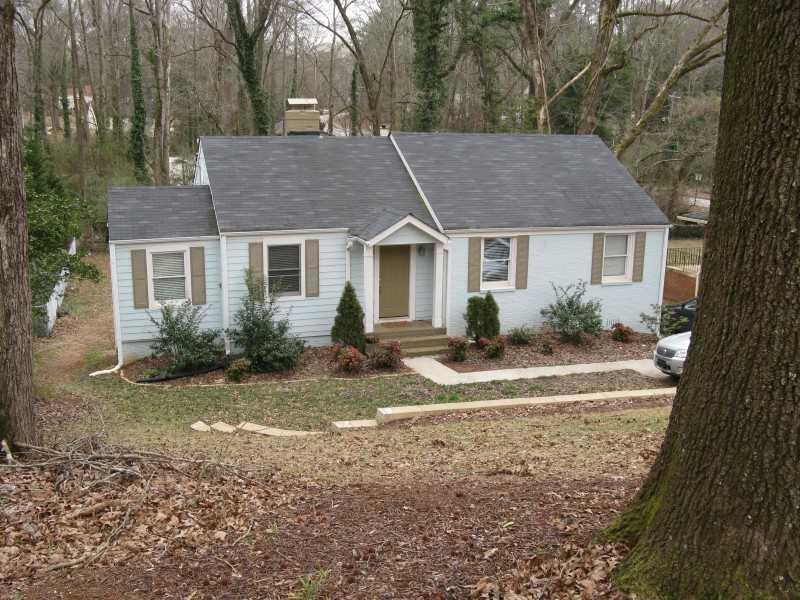 1276 Thomas Rd., Decatur, GA 30030
