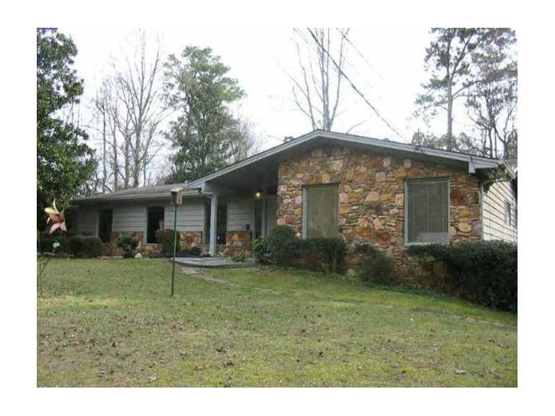 1005 West Kingston Dr., Sandy Springs, GA 30342