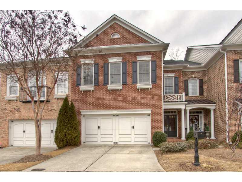 3405 Village Green Dr., Roswell, GA 30075