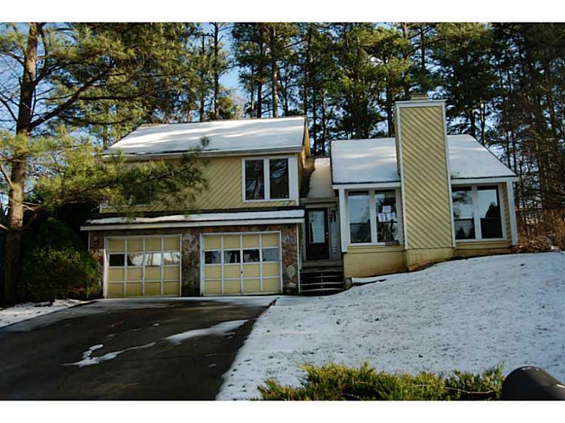 924 Wilshire Ct., Lilburn, GA 30047