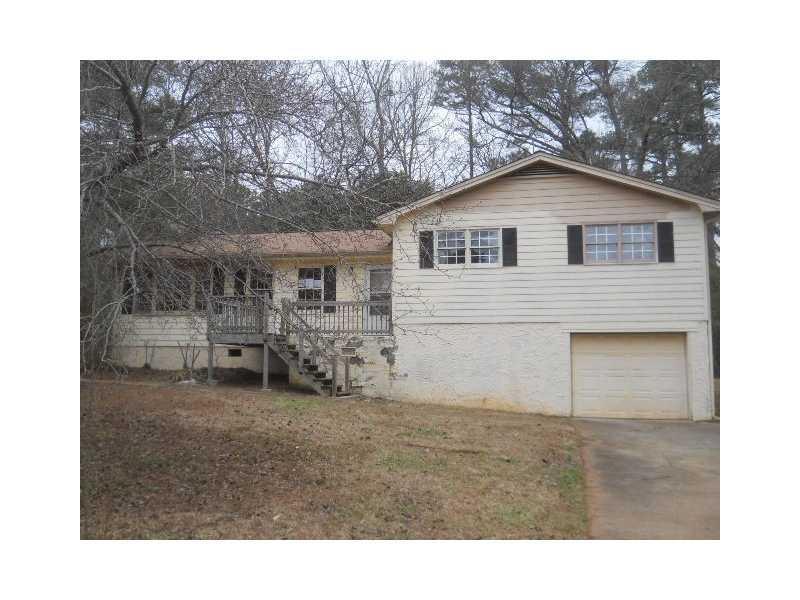 6419 Wells Cir., Douglasville, GA 30135