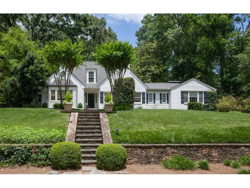 2625 Dellwood Dr., Atlanta, GA 30305