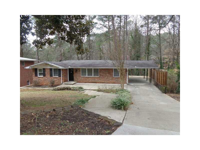 2398 Rhineland Ct., Atlanta, GA 30345
