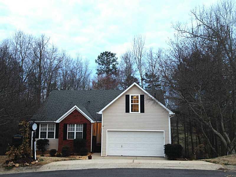 7083 Valley Forge Dr., Flowery Branch, GA 30542