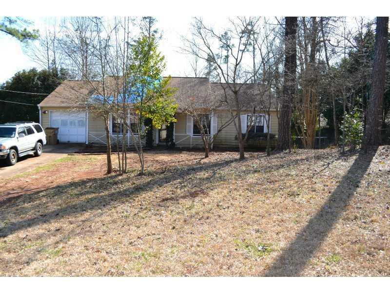 111 Hillmont Dr., Woodstock, GA 30188