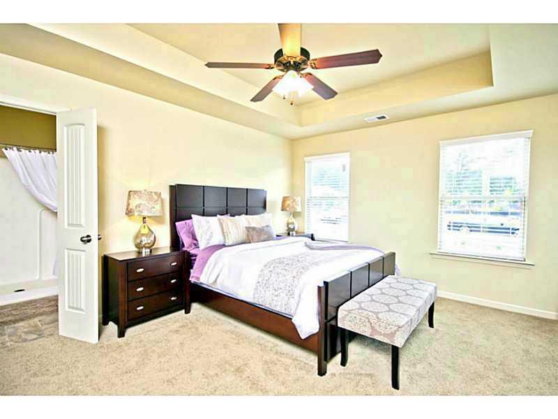 313 Lakeside Ln., Woodstock, GA 30188