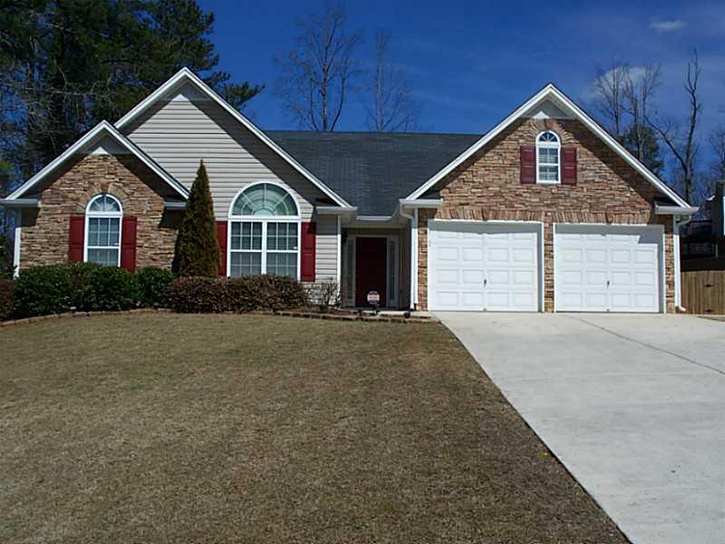 11 Fairwood Dr., Dallas, GA 30157