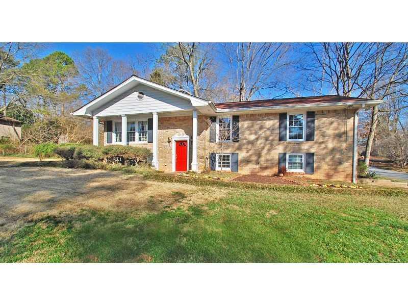 3220 Francine Dr., Decatur, GA 30033