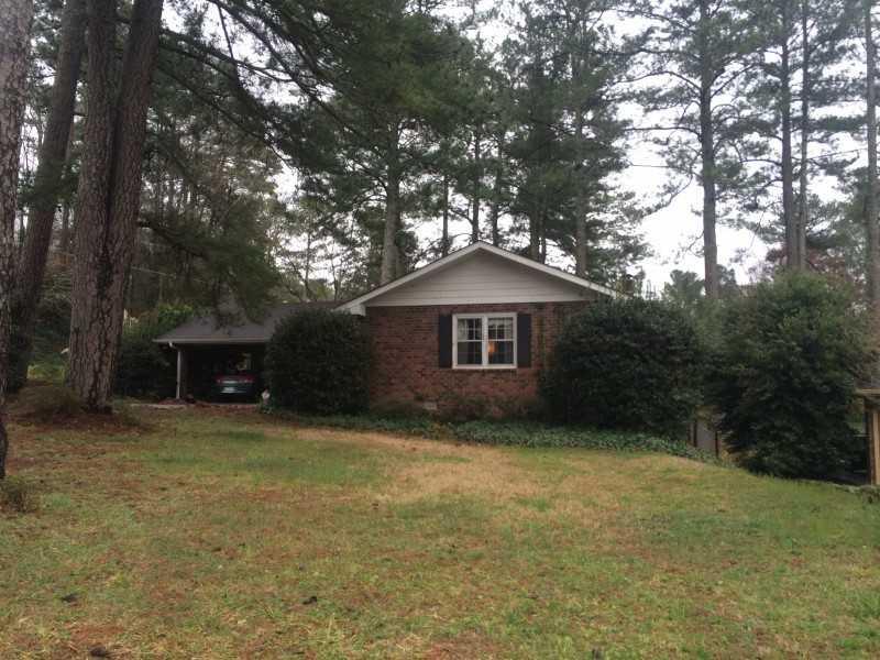 120 Thompson Pl., Roswell, GA 30075