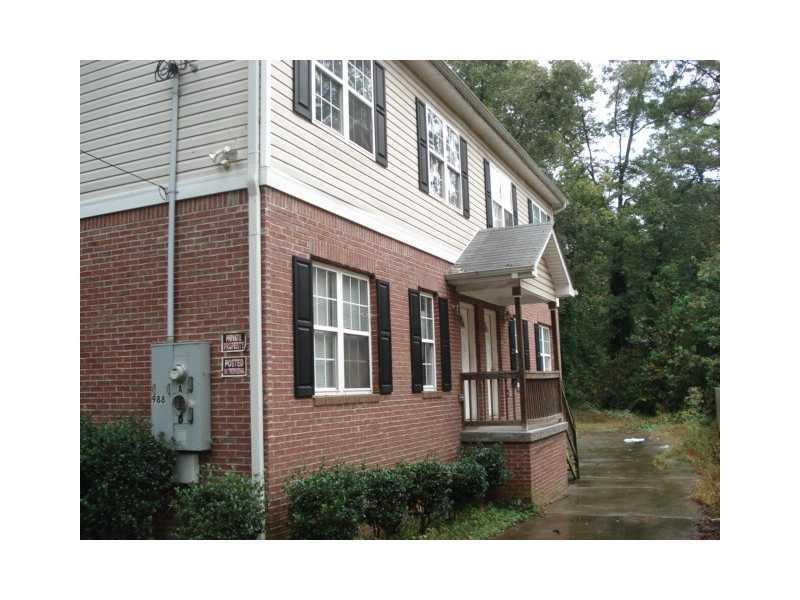 988 Sims Ave., Atlanta, GA 30318