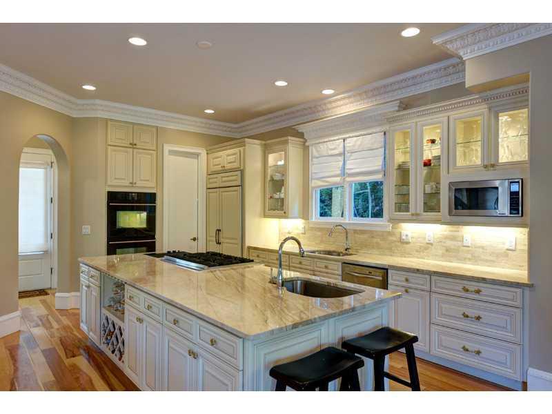 4049 Wieuca Rd., Atlanta, GA 30342