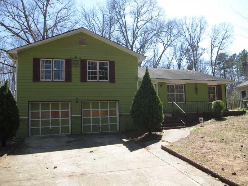 3566 Fairburn Pl., Atlanta, GA 30331