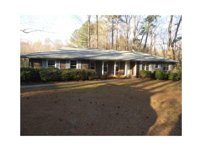 982 Rabun Dr., Lilburn, GA 30047