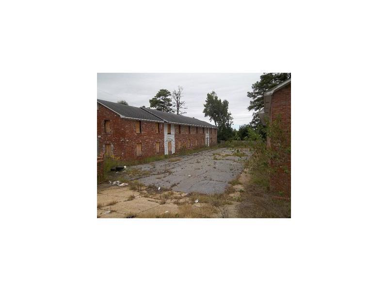 2233 Ticknor Dr., Columbus, GA 31903