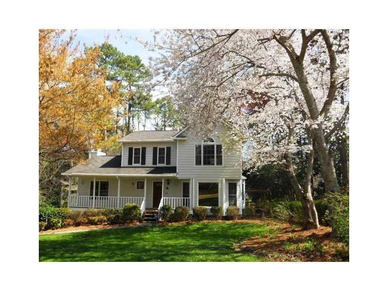 1880 Whispering Willow Way, Lilburn, GA 30047