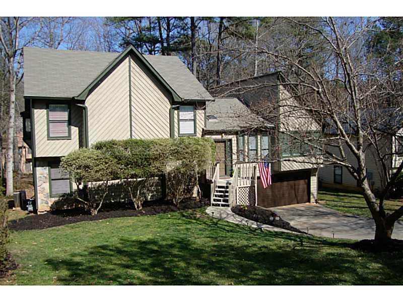 2820 Pine Cone Ln., Duluth, GA 30096