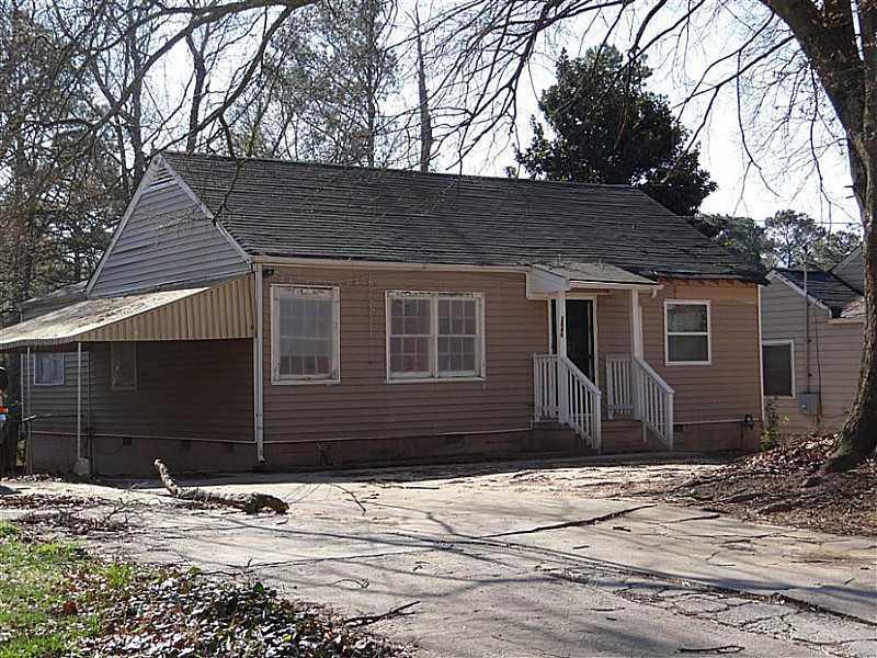 2646 Baker Ridge Dr., Atlanta, GA 30318