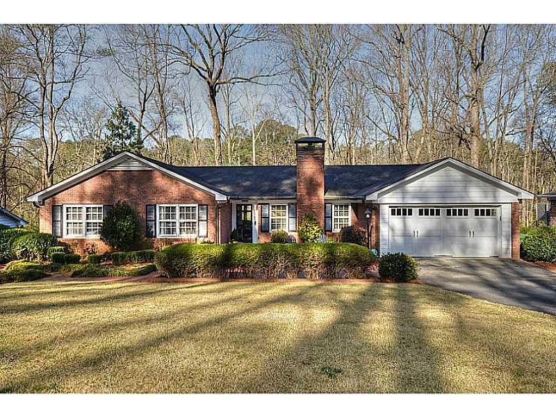 422 Valley Green Dr., Atlanta, GA 30342