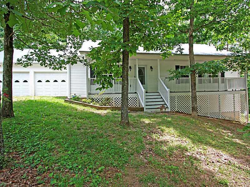 1000 Hancock Mountain Tr., Waleska, GA 30183