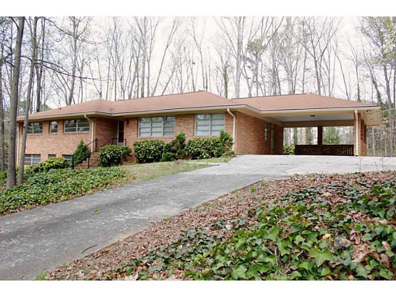 2341 Honeysuckle Ln., Smyrna, GA 30080