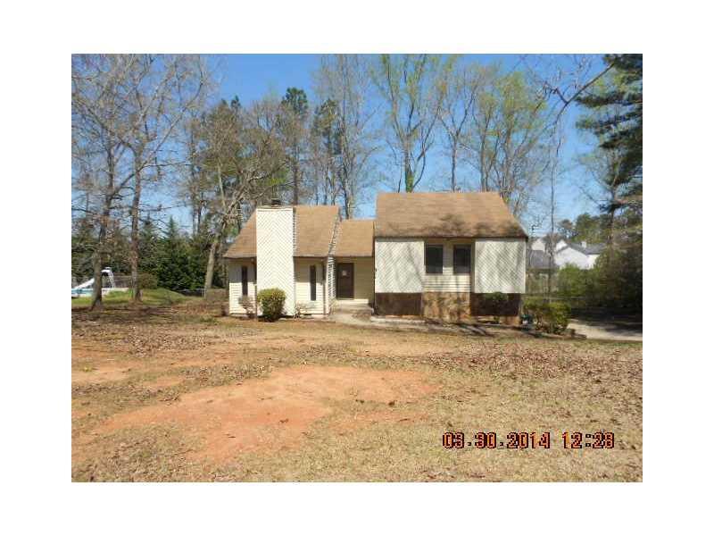 6231 N Summers Cir., Douglasville, GA 30135