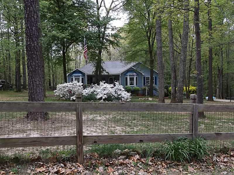 369 Antioch Rd., Dallas, GA 30157