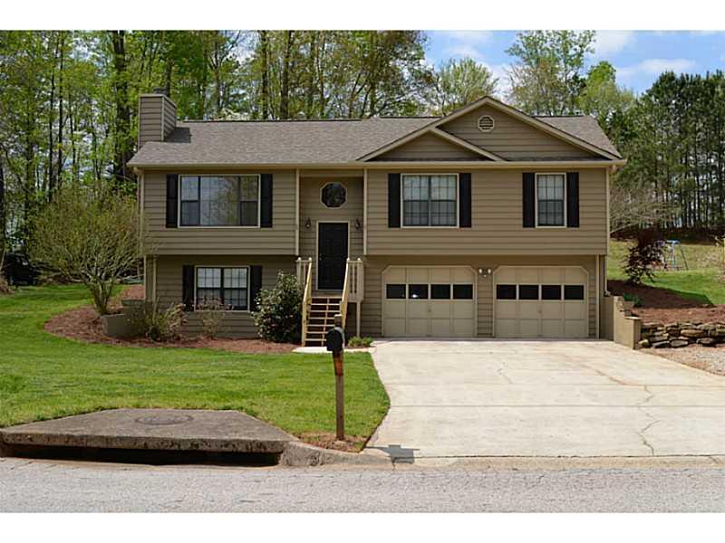 5520 Elderberry Ln., Flowery Branch, GA 30542