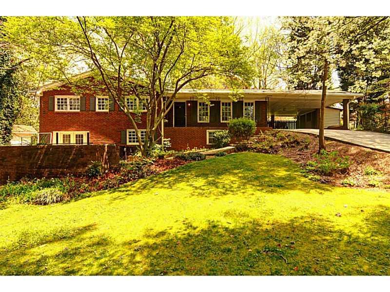 3571 Lake Dr., Smyrna, GA 30082