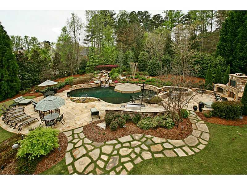 2702 Mount Pleasant Tr., Duluth, GA 30097