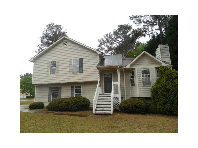 7173 Bassett Dr., Jonesboro, GA 30236