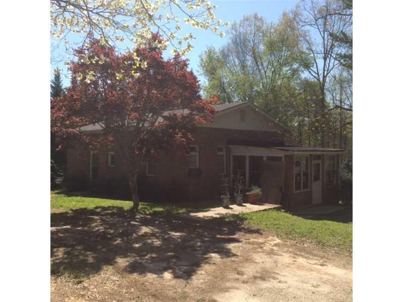 4820 Newton Dr., Gainesville, GA 30506