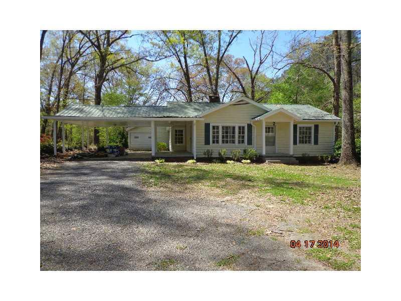 6531 Reinhardt College Park, Waleska, GA 30183