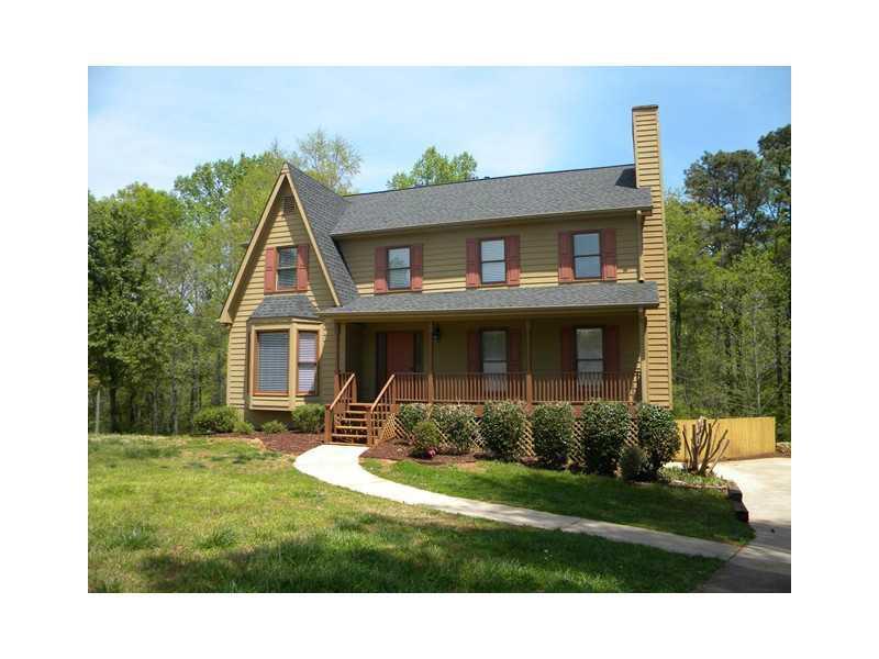 5647 Pipsissewa Dr., Flowery Branch, GA 30542