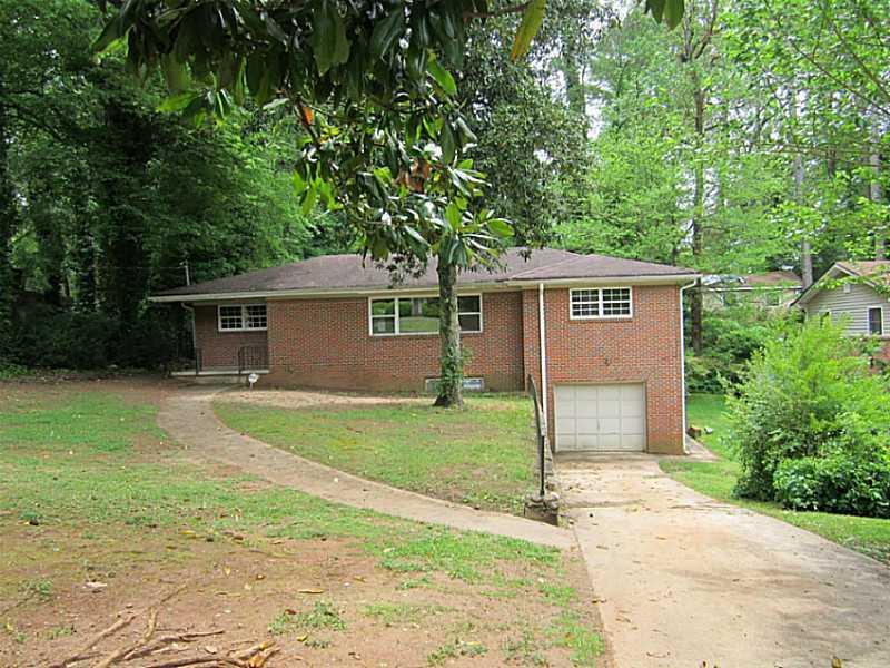 2424 Green Forrest Dr., Decatur, GA 30032