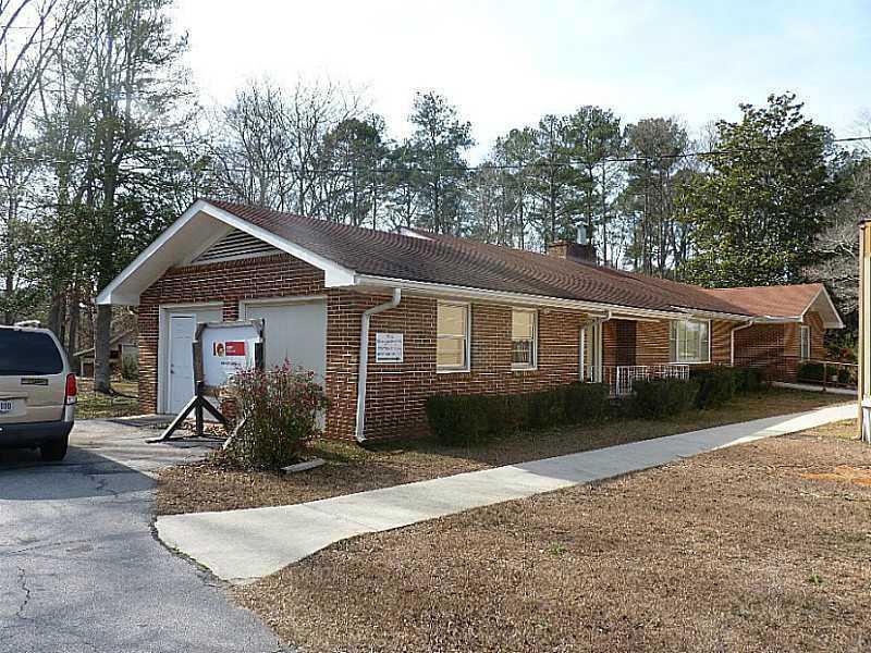 4268 Hiram Lithia Springs Rd., Powder Springs, GA 30127