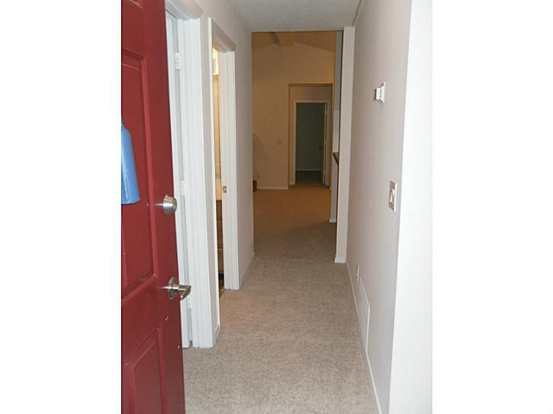 308 Warm Springs Cir., Roswell, GA 30075