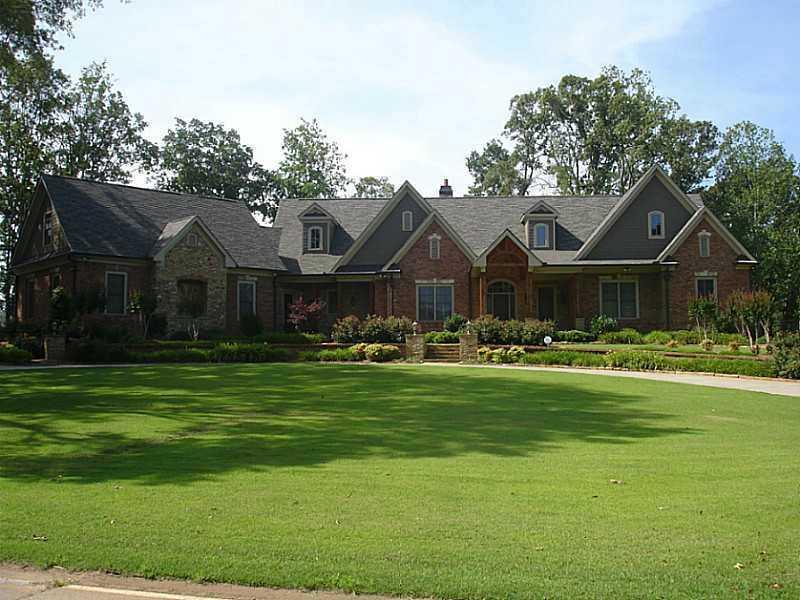 140 Holiday Rd., Buford, GA 30518