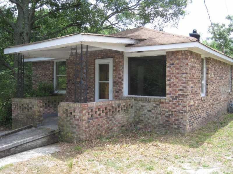 1250 Harvell St., Conyers, GA 30012