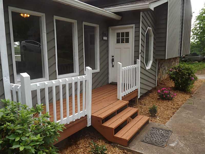 705 Etowah Ct., Woodstock, GA 30188