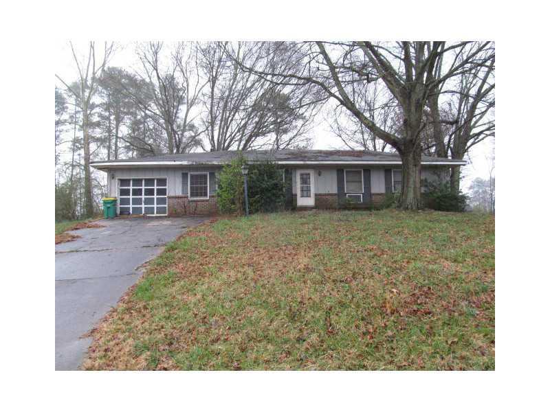 112 Woodglen Dr., Woodstock, GA 30188