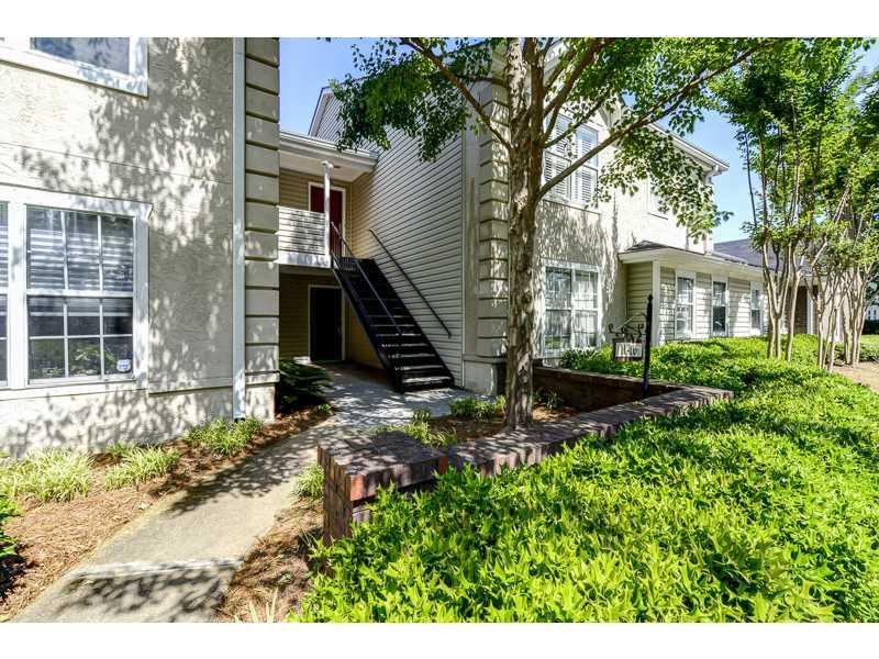 14 Sutton Pl., Avondale Estates, GA 30002