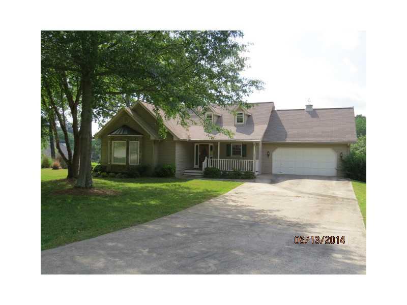 4602 Pond House Rd., Flowery Branch, GA 30542