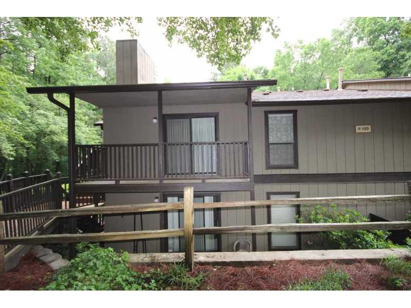 101 River Run Dr., Sandy Springs, GA 30350