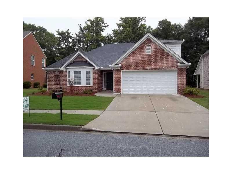 1780 Cooper Lakes Dr., Grayson, GA 30017