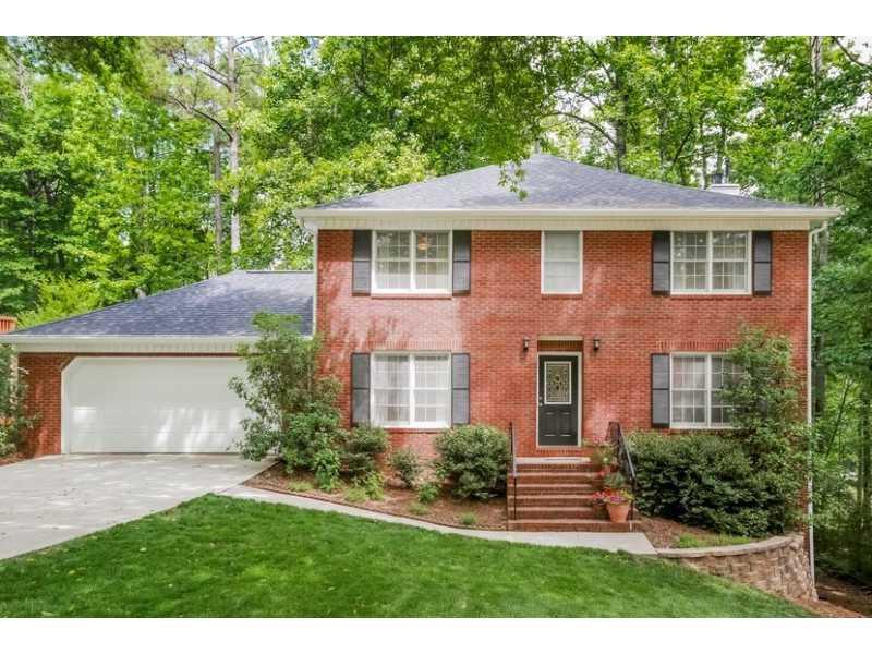1527 Mcadoo Dr., Marietta, GA 30064