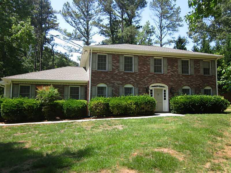 1439 Somerset Way, Lilburn, GA 30047
