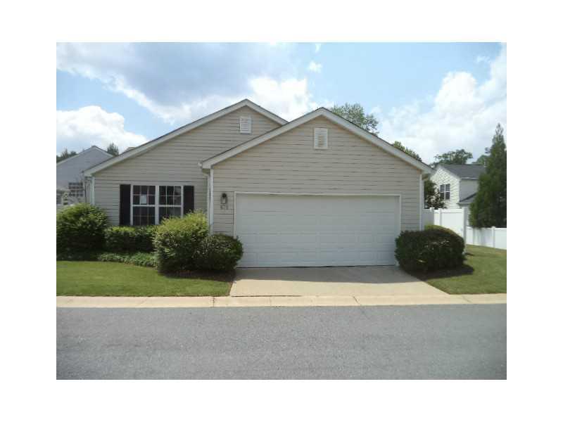 631 Bedford Ct., Woodstock, GA 30188