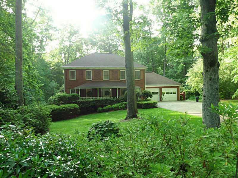 2620 Zachary Ct., Canton, GA 30115