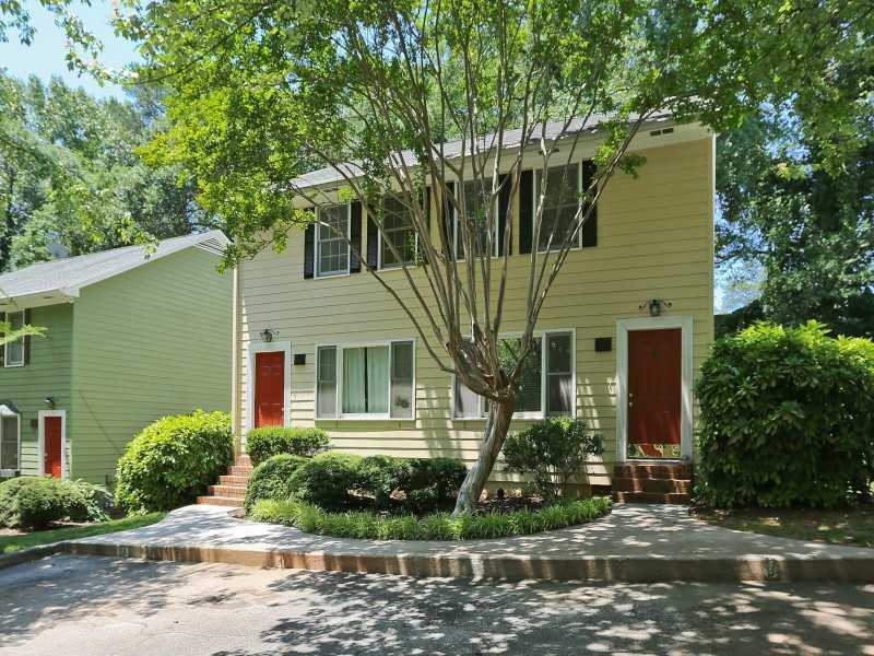 3 Holly Downs Ct., Atlanta, GA 30318