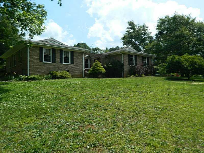 1534 Double Springs Rd., Monroe, GA 30656
